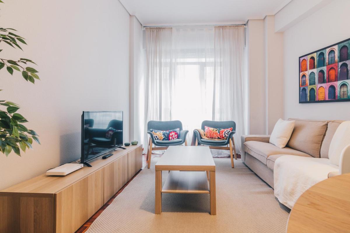 Funi apartment by People Rentals - Housity