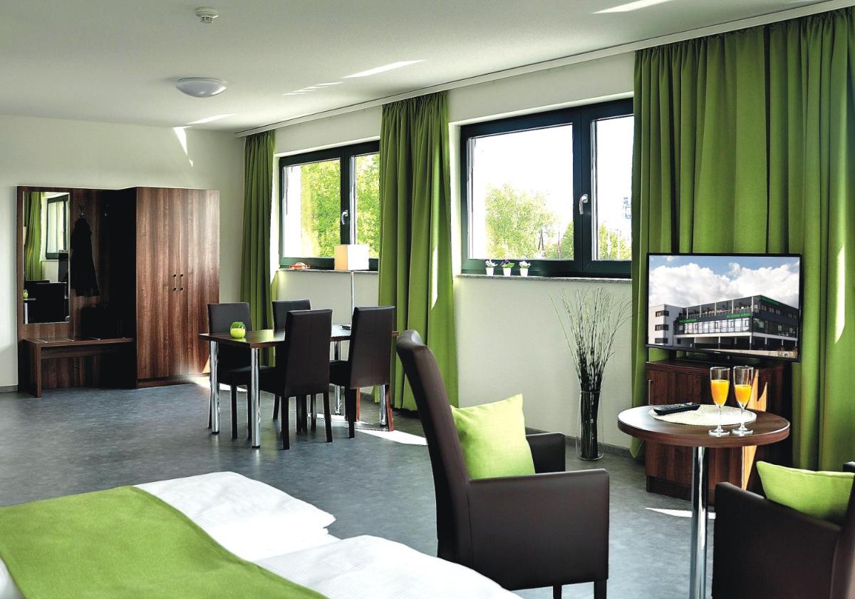 Motel am Fürfelder Schloss - Housity
