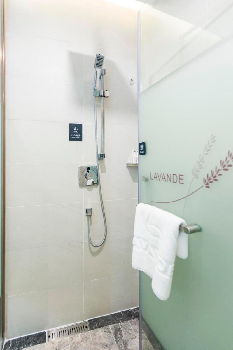 Lavande Hotel (Nanchang Liantang Xiaolan Industrial Park Branch) - Housity