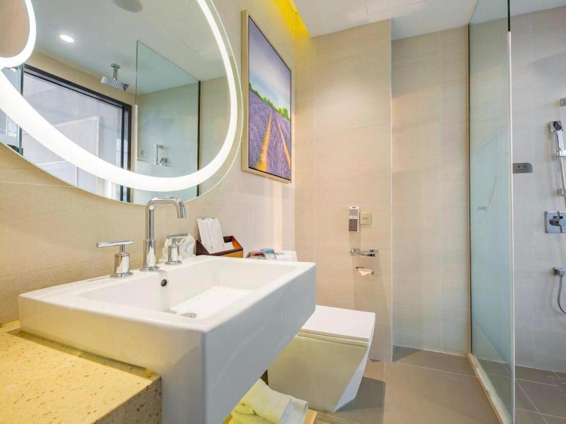 Lavande Hotel Ningbo Railway Station Branch - Housity