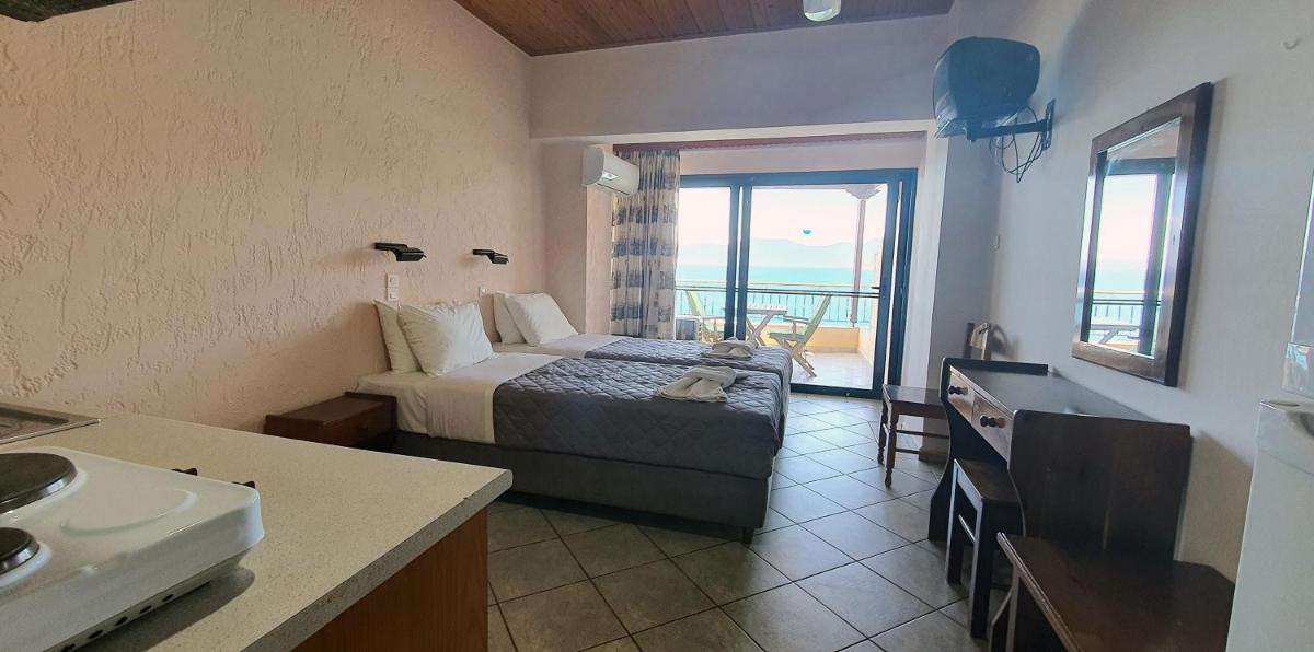 Halikoura Beach Apartments - Housity