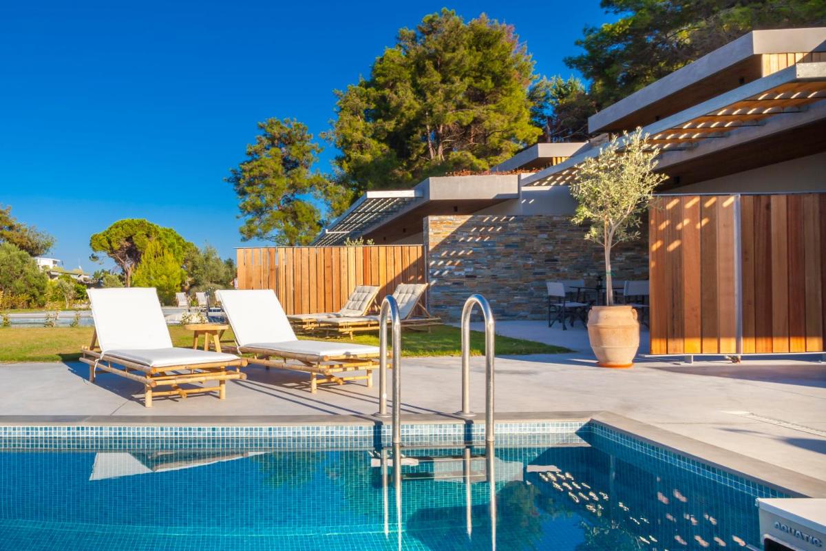 Olive White Villa - Housity
