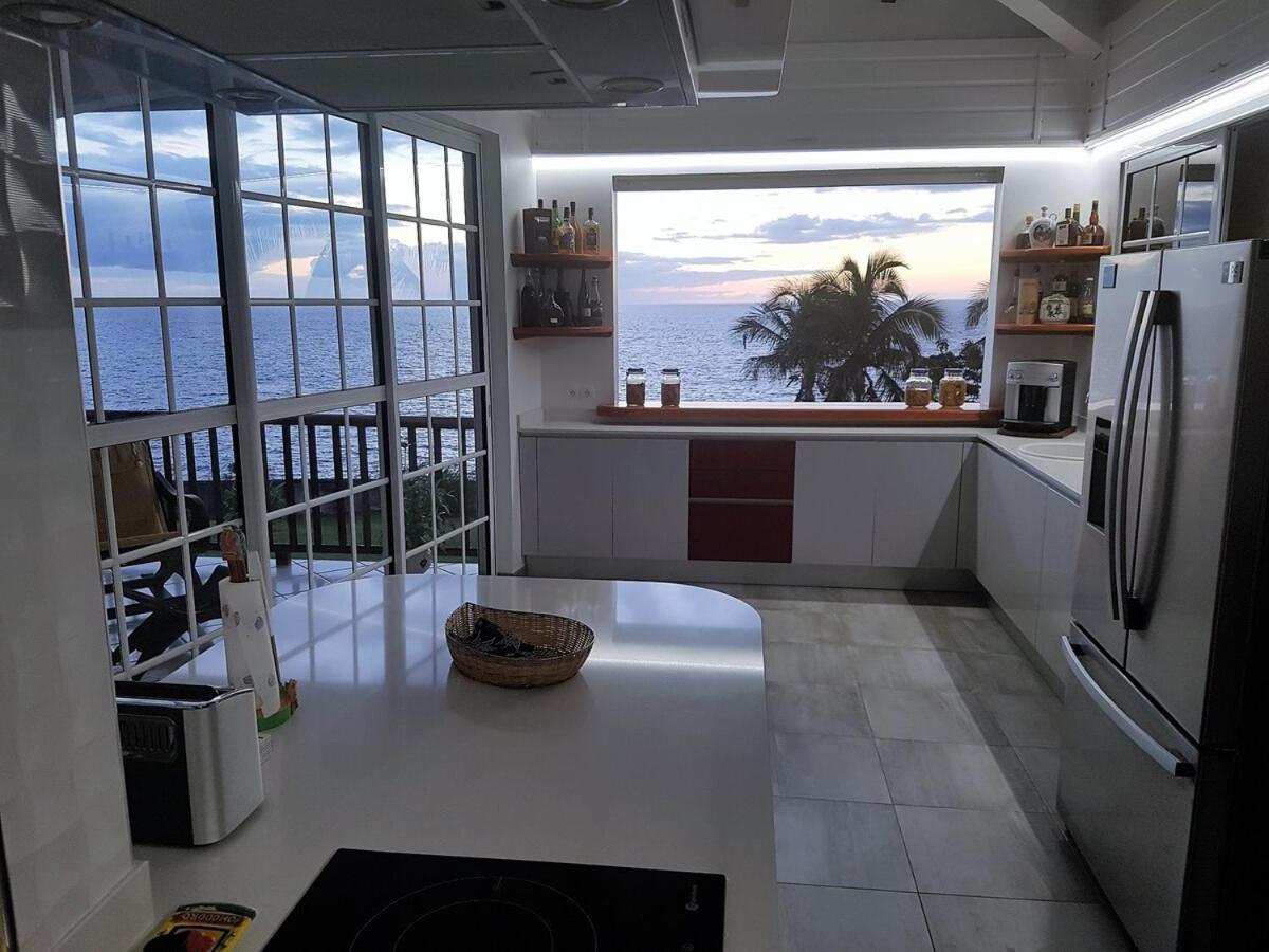 Villa Thomas bouillante - Housity