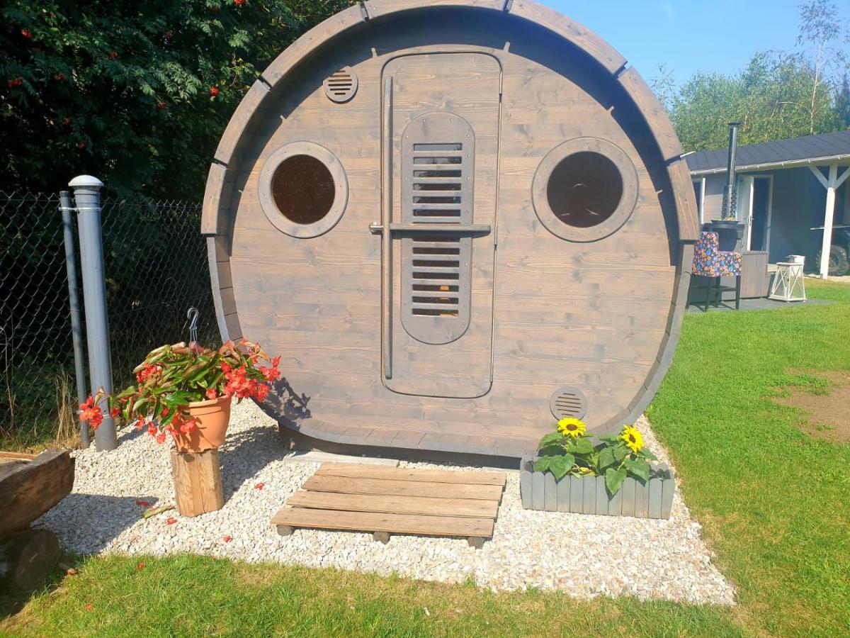 Szary Domek 1 jacuzzi komienk sauna klimatyzacja jezioro - Housity