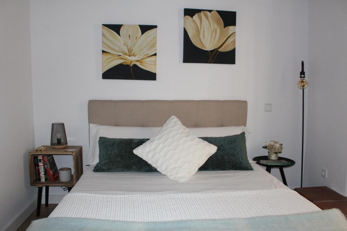 La Casa Toledana Estudio - Patio y Artesonado - Housity