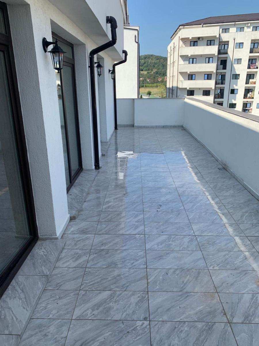 Apartament Penthouse pe Dem Radulescu , cu doua dormitoare , bloc nou - Housity