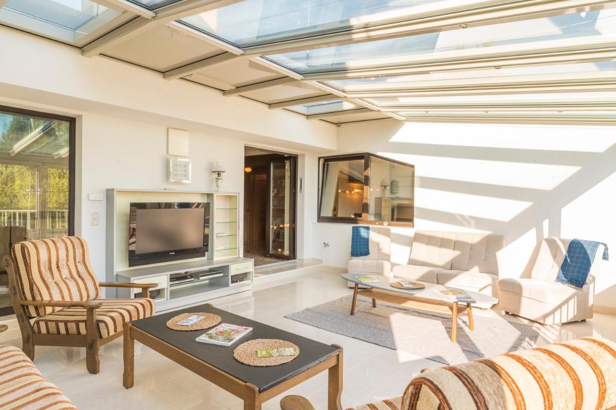 Yes, it is RETRO - Big Villa with Indoor Pool - Housity