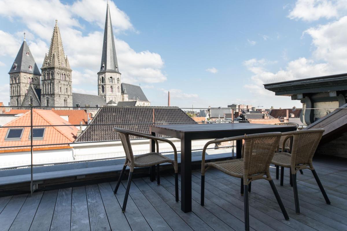 Hof Van Spanje - Housity