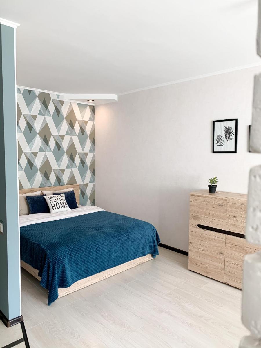 Blue apartments on Kotsyubinsky Avenue - Hizvo