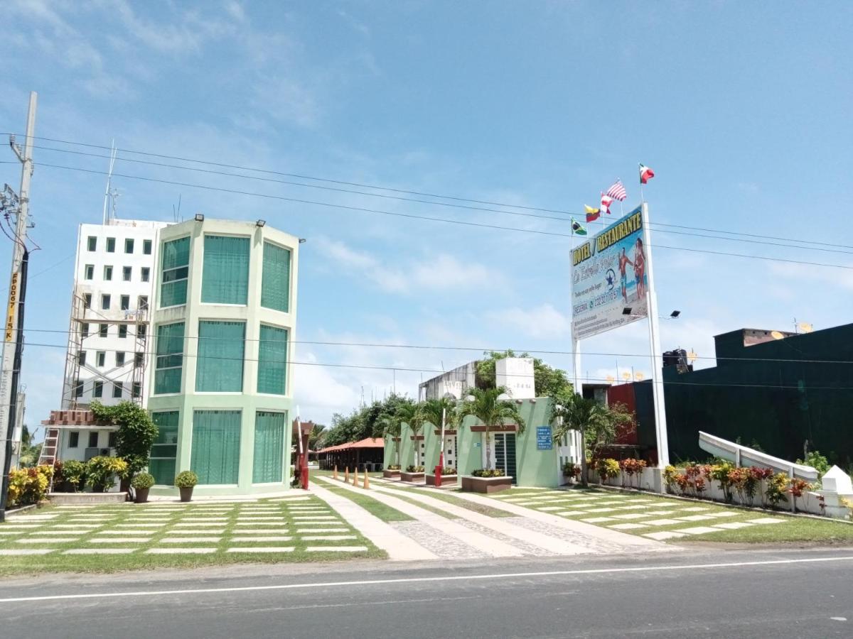 Hotel La Estrella Polar - Housity