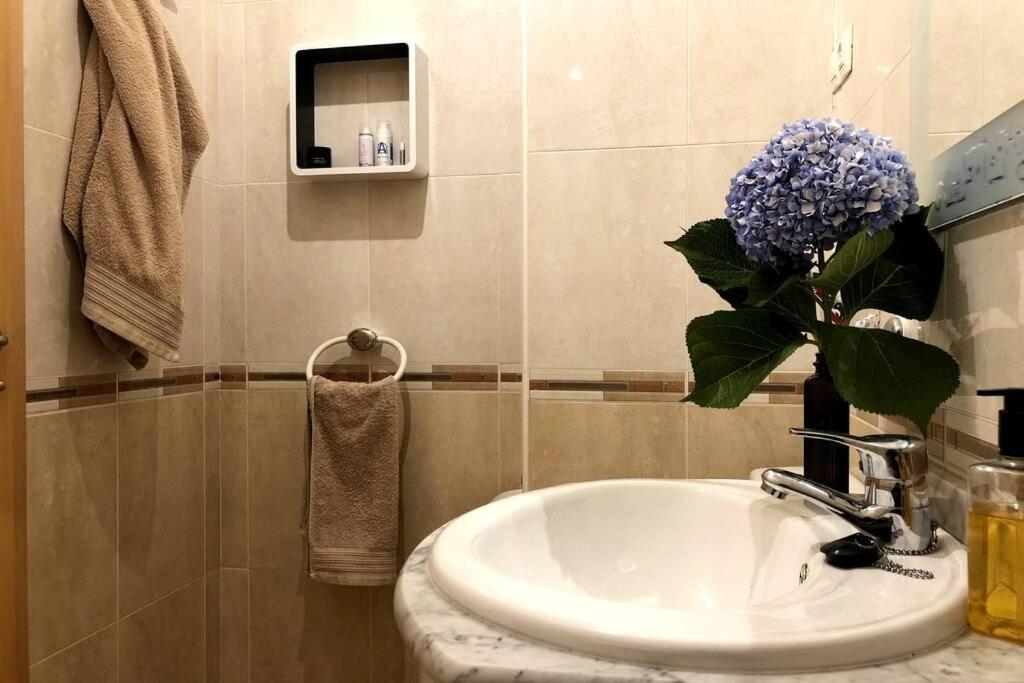 Junto Camino De Santiago,1ª línea de playa - Housity