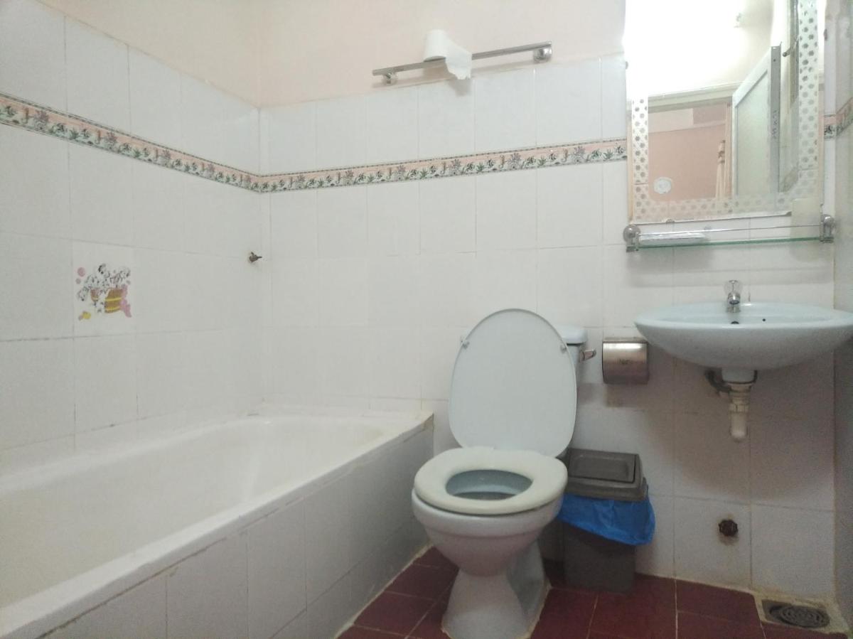 Phuc Khang Hotel - Housity