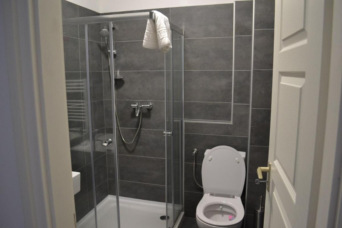 FŐNIX Design Rooms - Housity