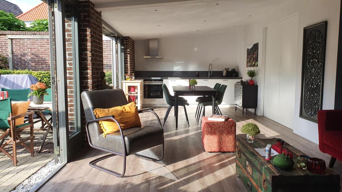 Downtown Hideaway, B&B Grand Deluxe - Housity