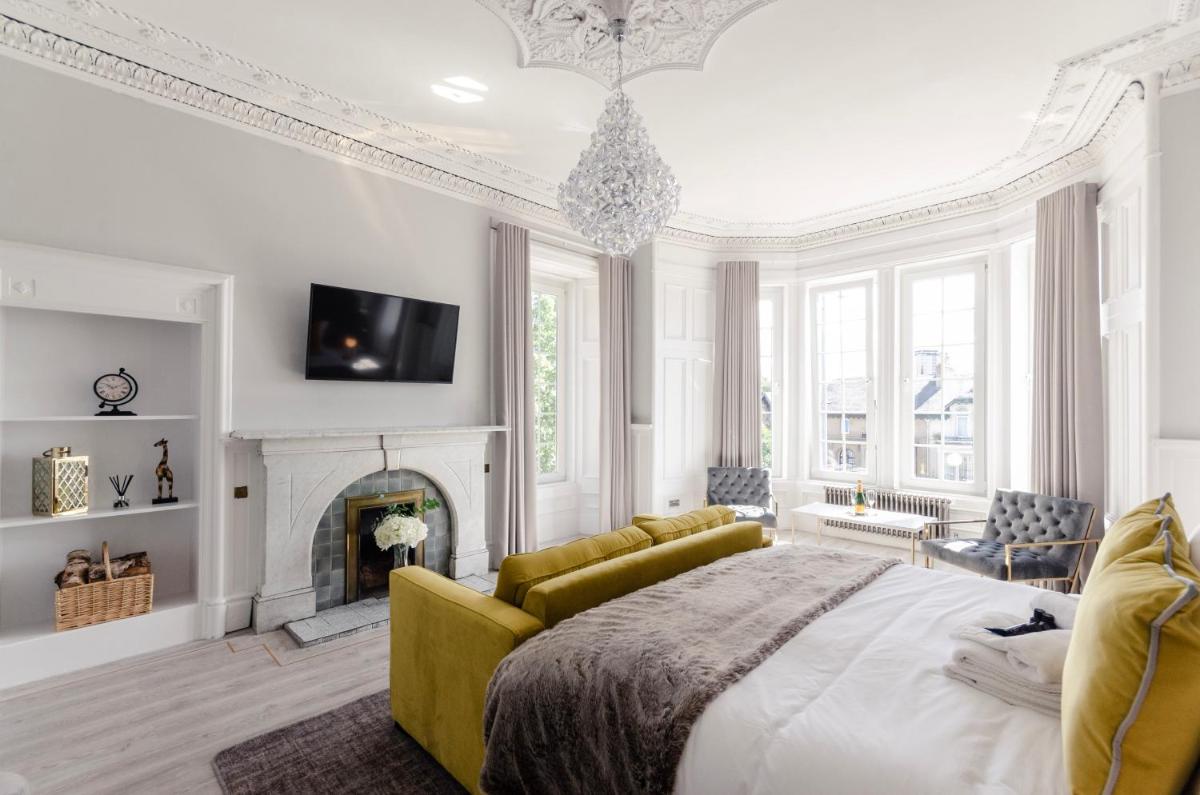 Sweeney Apartments & Rooms - Housity