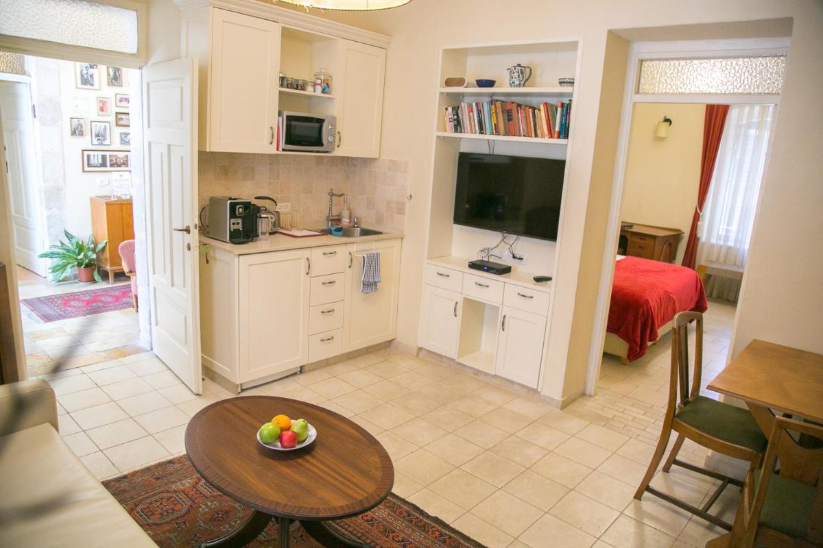 The Templer Inn - Housity