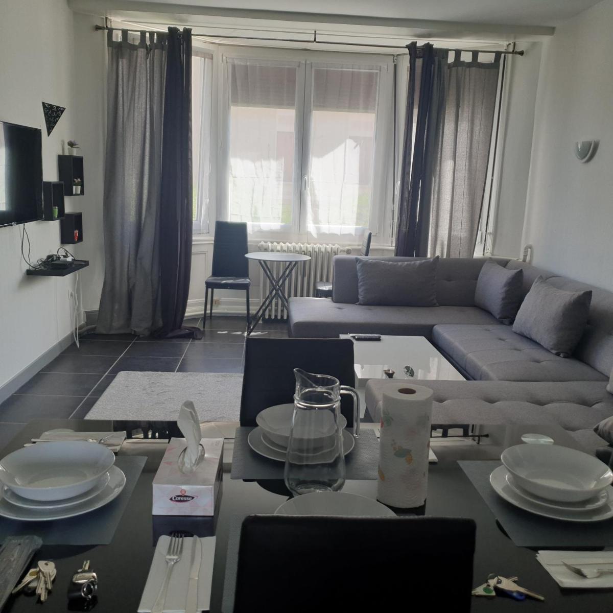Appartement t2 courte durée coup de coeur toute à 5 minutes - Housity