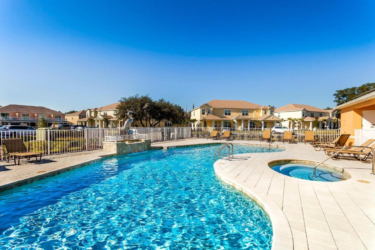 3 Bedroom Townhouse In Serenity, Wprivate Pool! - Housity