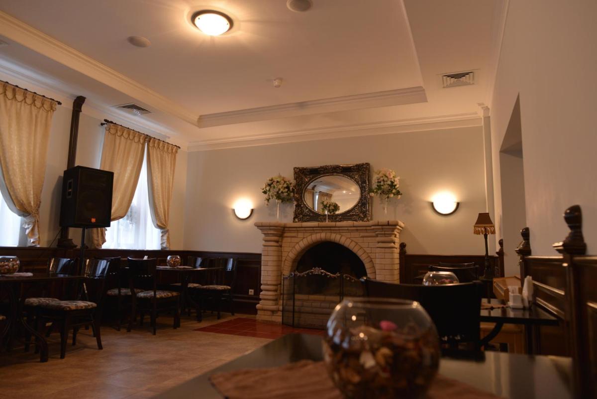 Orange House Hotel - Housity