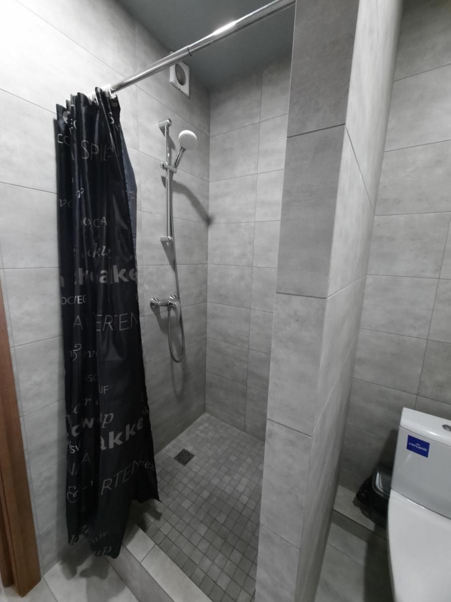 SKY Apartment Virmenska - Housity
