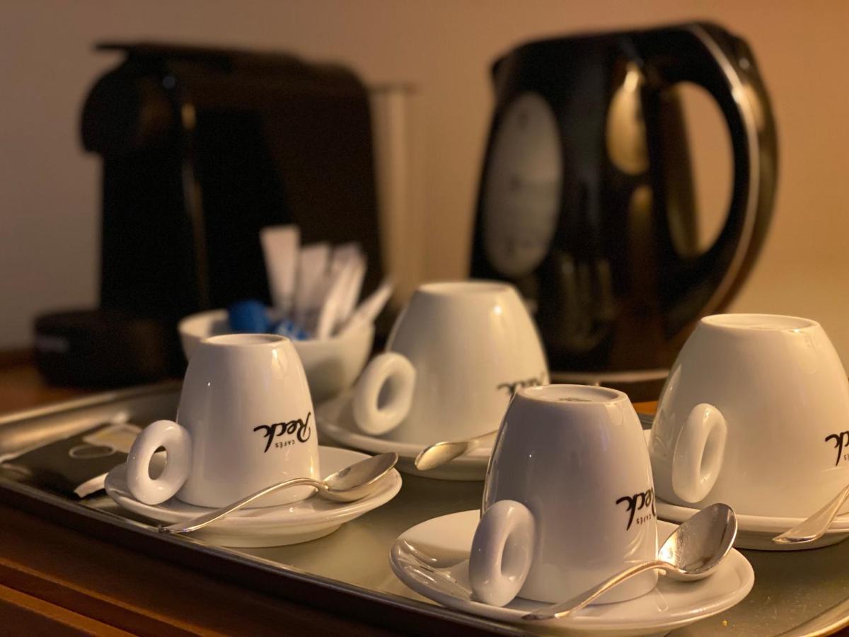 Hôtel Le Sarment - Housity