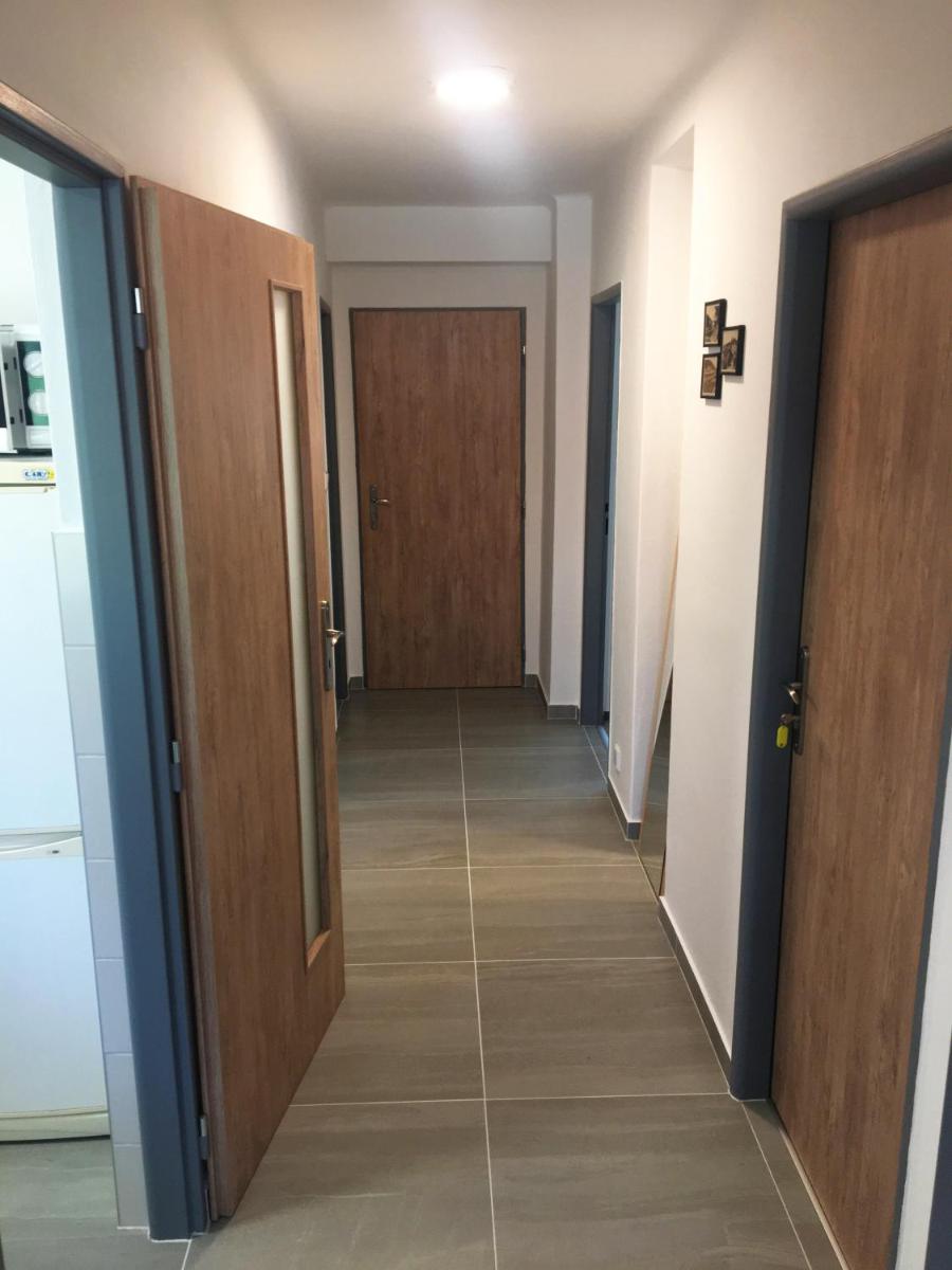 Ubytování v soukromí Lužné - Housity