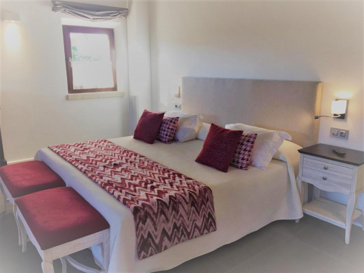 Cama o camas de una habitación en Bennoc Petit Hotel - Only Adults