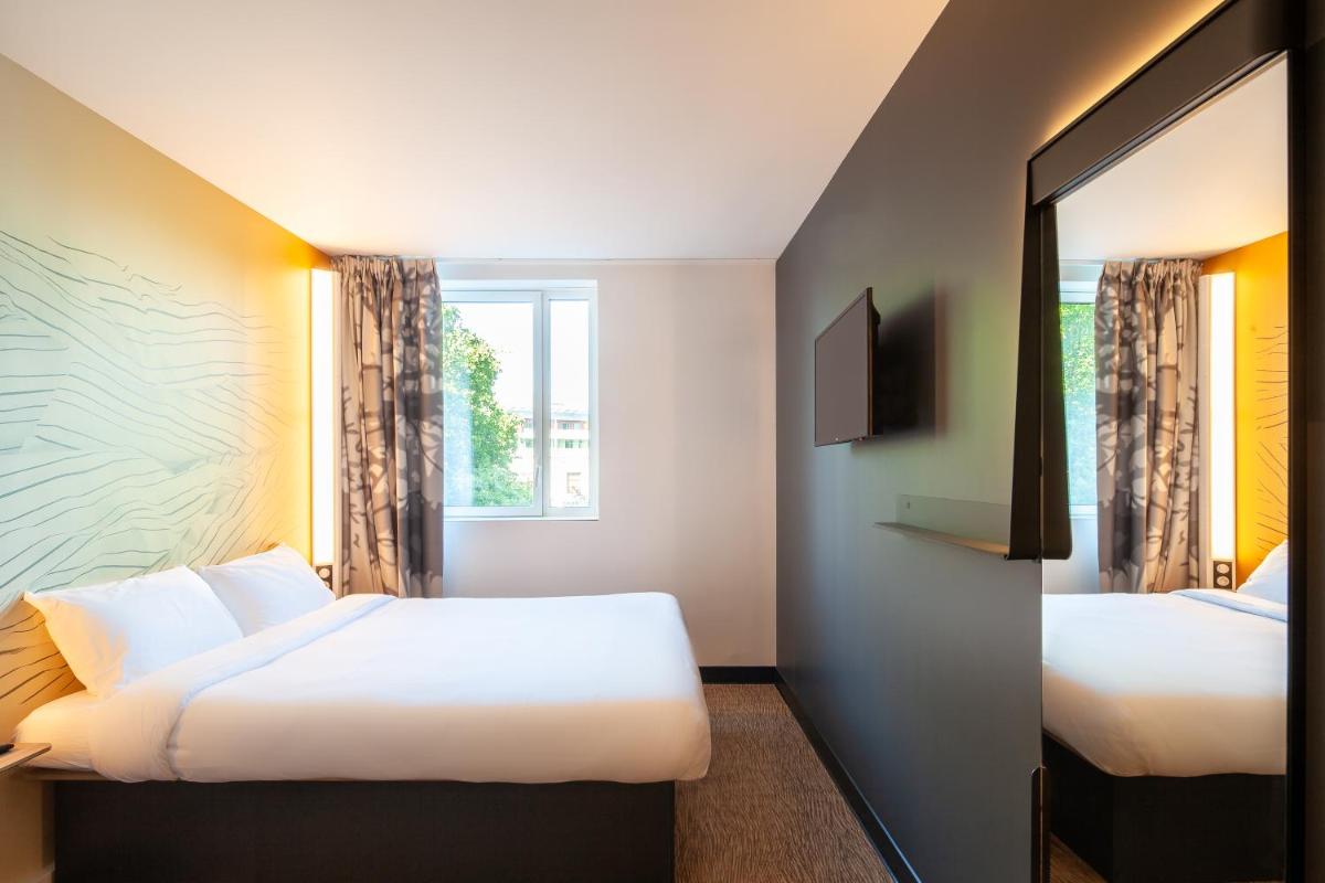B&amp;B HOTEL Saint-Denis Porte de Paris - Housity