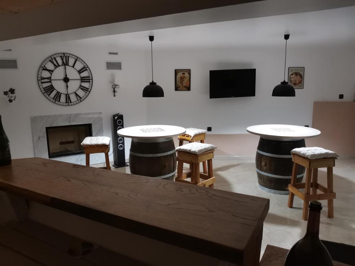 Au Bouchon Champenois - Housity