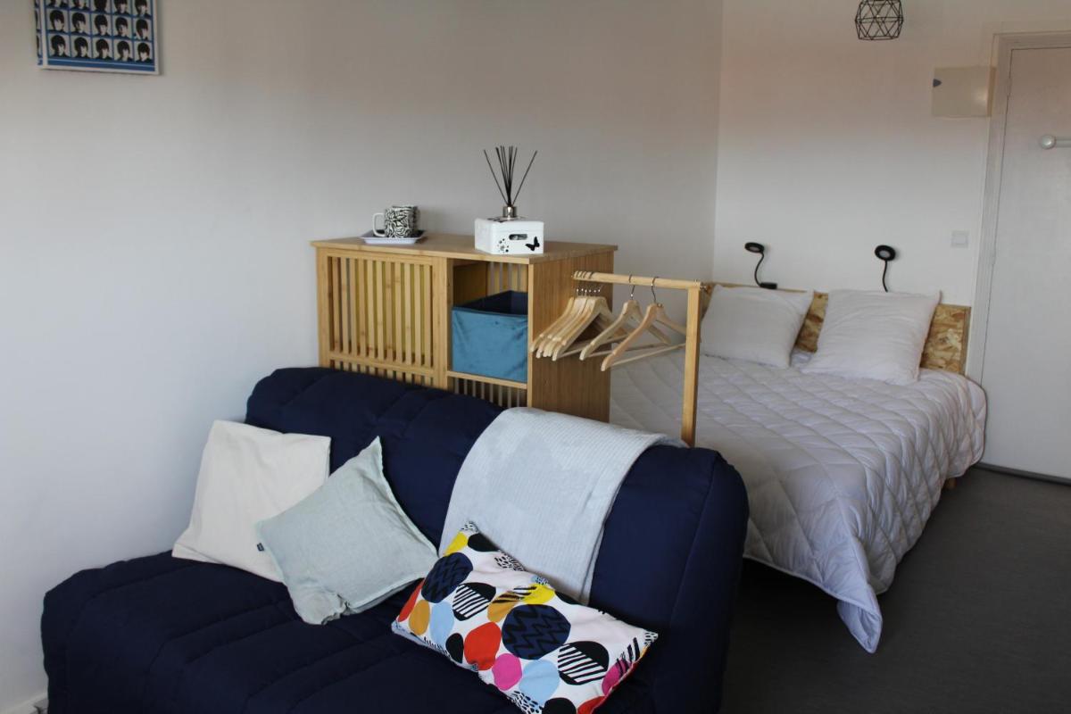 Studio hyper centre avec vue sur les Pyrénées - Housity