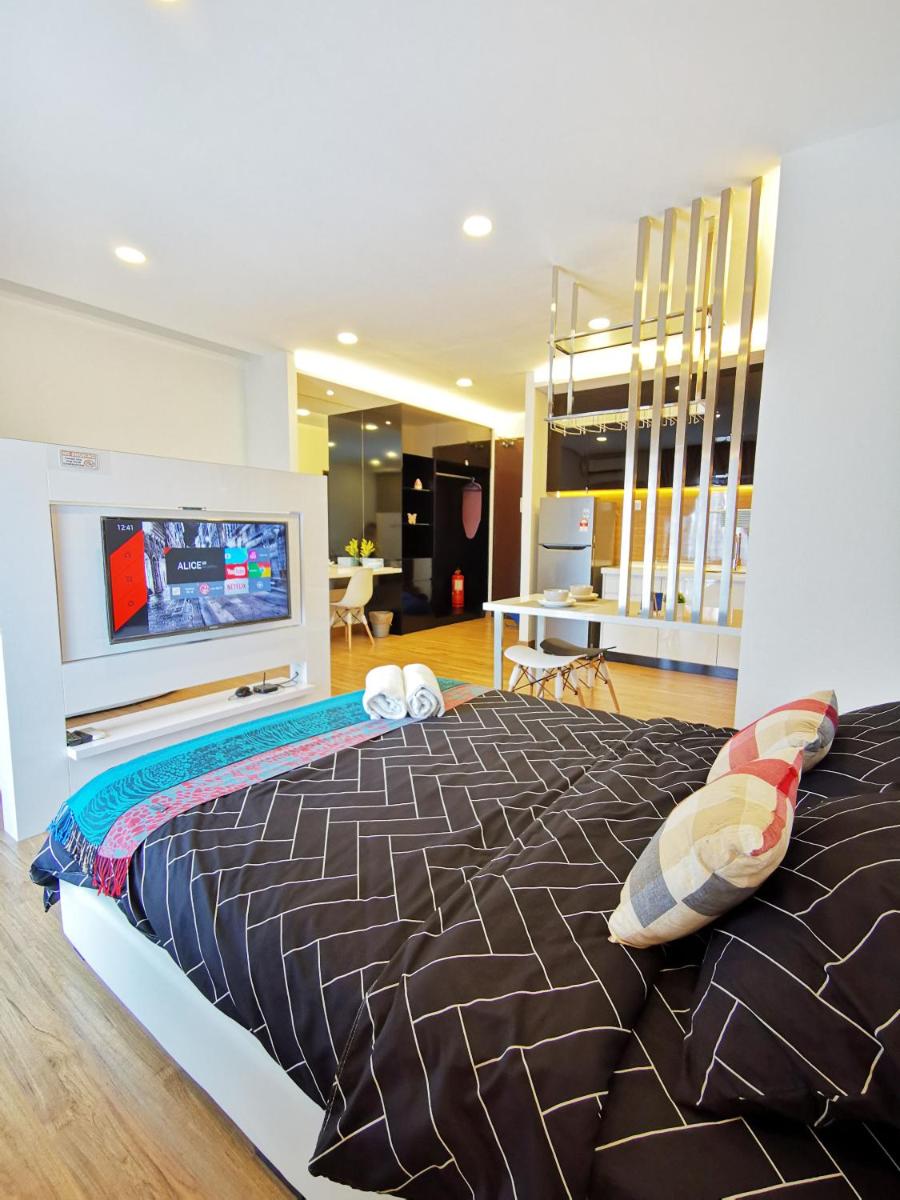 Simfoni Balakong Internet & Netflix Designer Studio - Housity