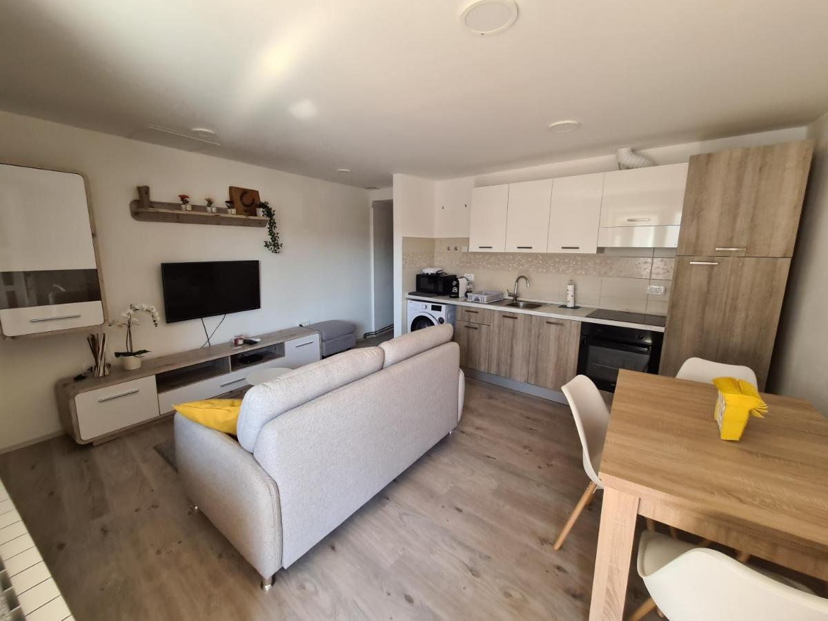 APARTMA IVA - Housity