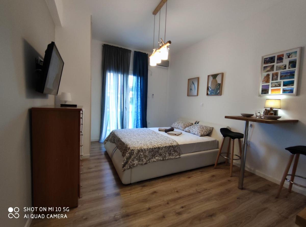 Suitetrails - Studio in Kallithea next to Kiprou square
