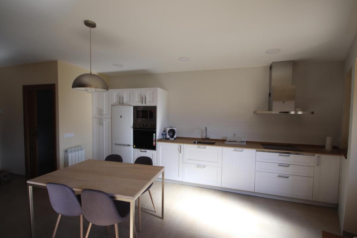 Loboratorio Rural - La Majada del Acebo - Housity