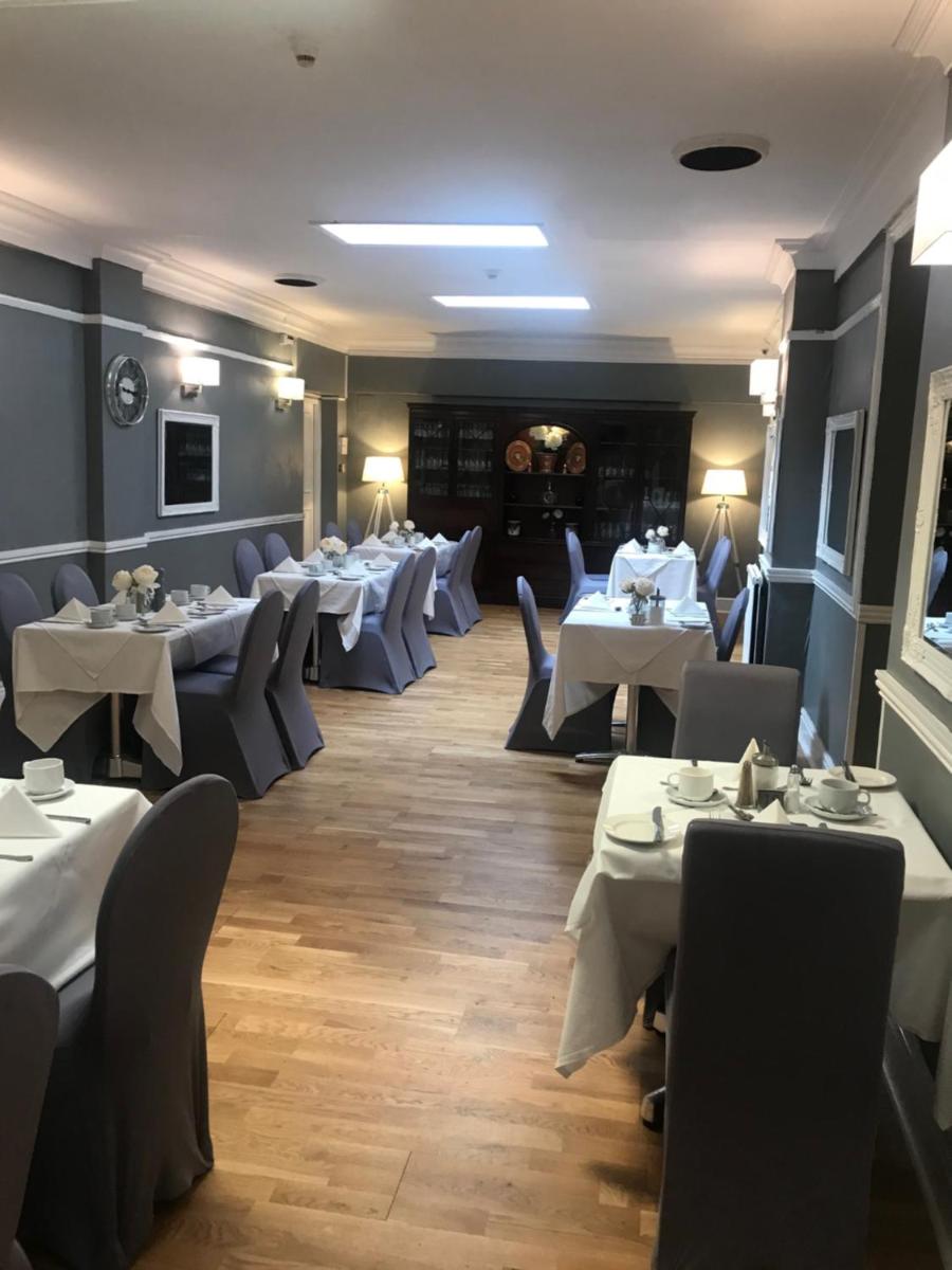 The Hotel Commodore - Housity