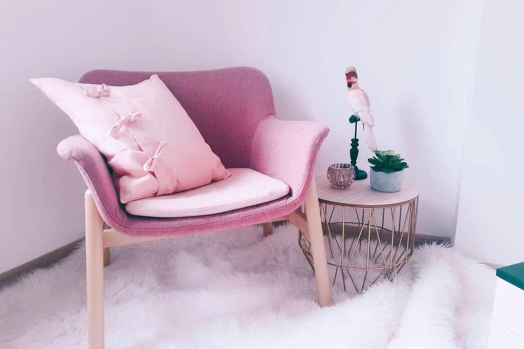 Pink studio Mons ✓ TOP position ! - Housity