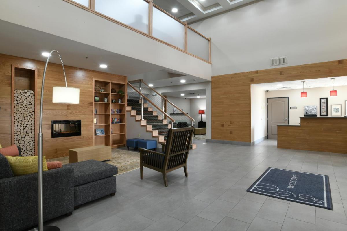 Country Inn & Suites by Radisson, Oklahoma City Airport, OK - Housity