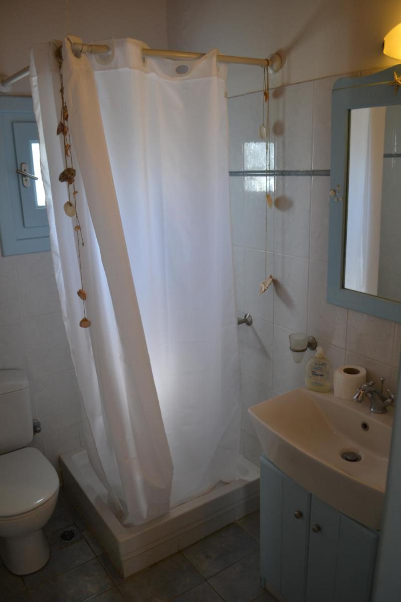 Villa Ioanna - Vacation Houses for rent close to the beach - Housity