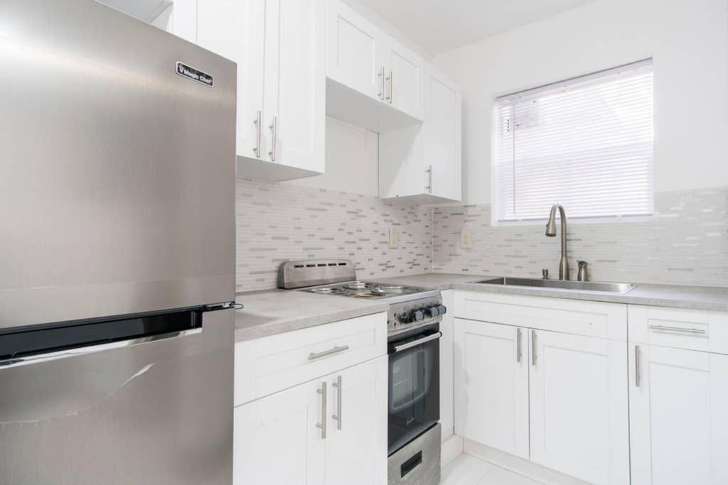 Modern Studio in Heart of Miami - Housity