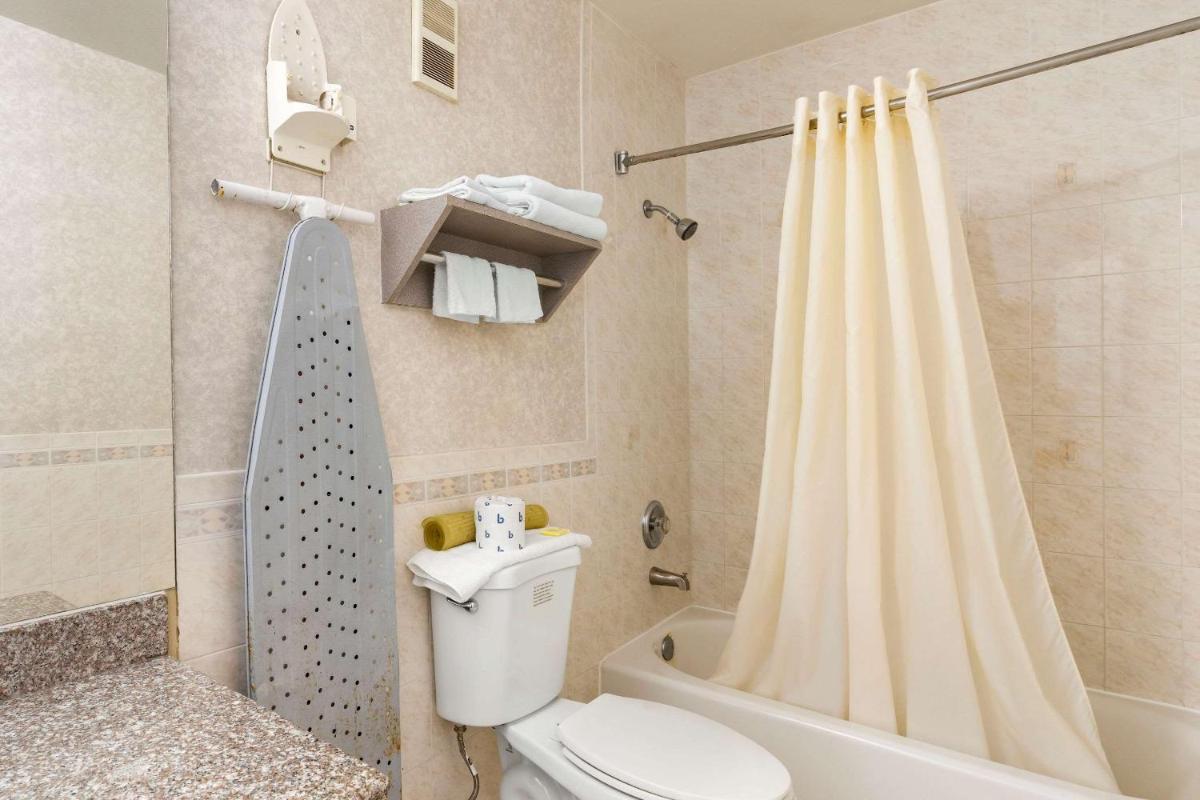 Rodeway Inn Clearwater-Largo - Housity