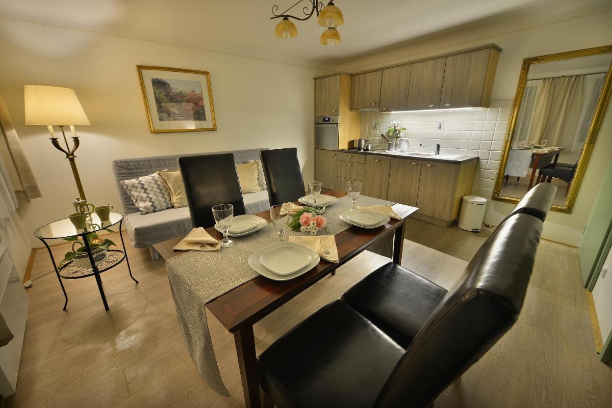 Nobles Apartments - Housity
