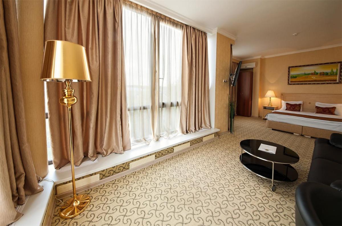 Le Sart Resort - Housity