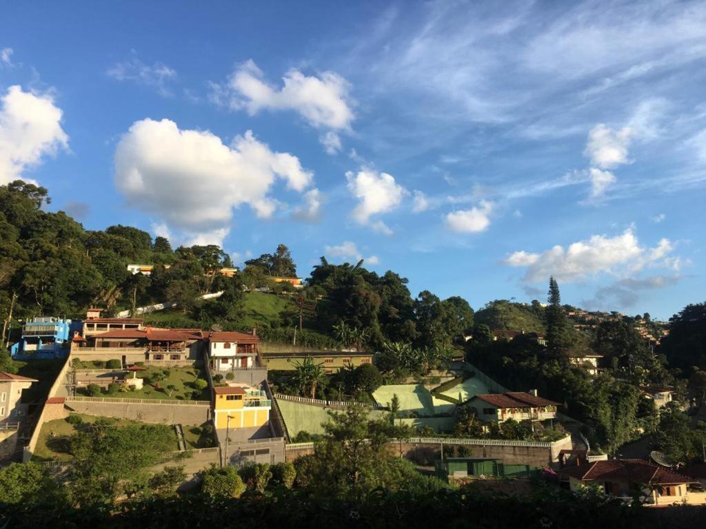 Chalé em Teresópolis RJ Primeiro andar exclusivo para você - Housity