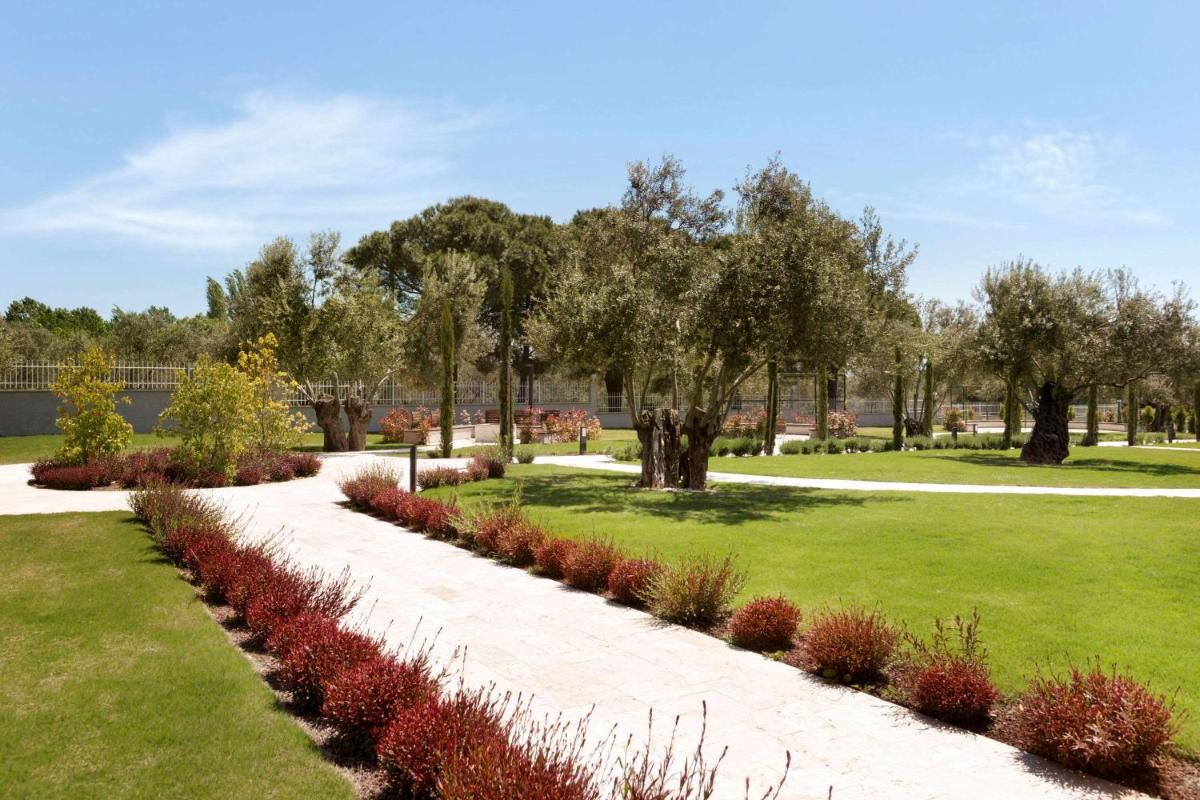 Ramada Resort Kazdağlari Thermal & Spa - Housity