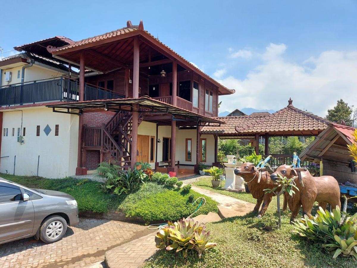 Omah Kayoe Elok - Housity