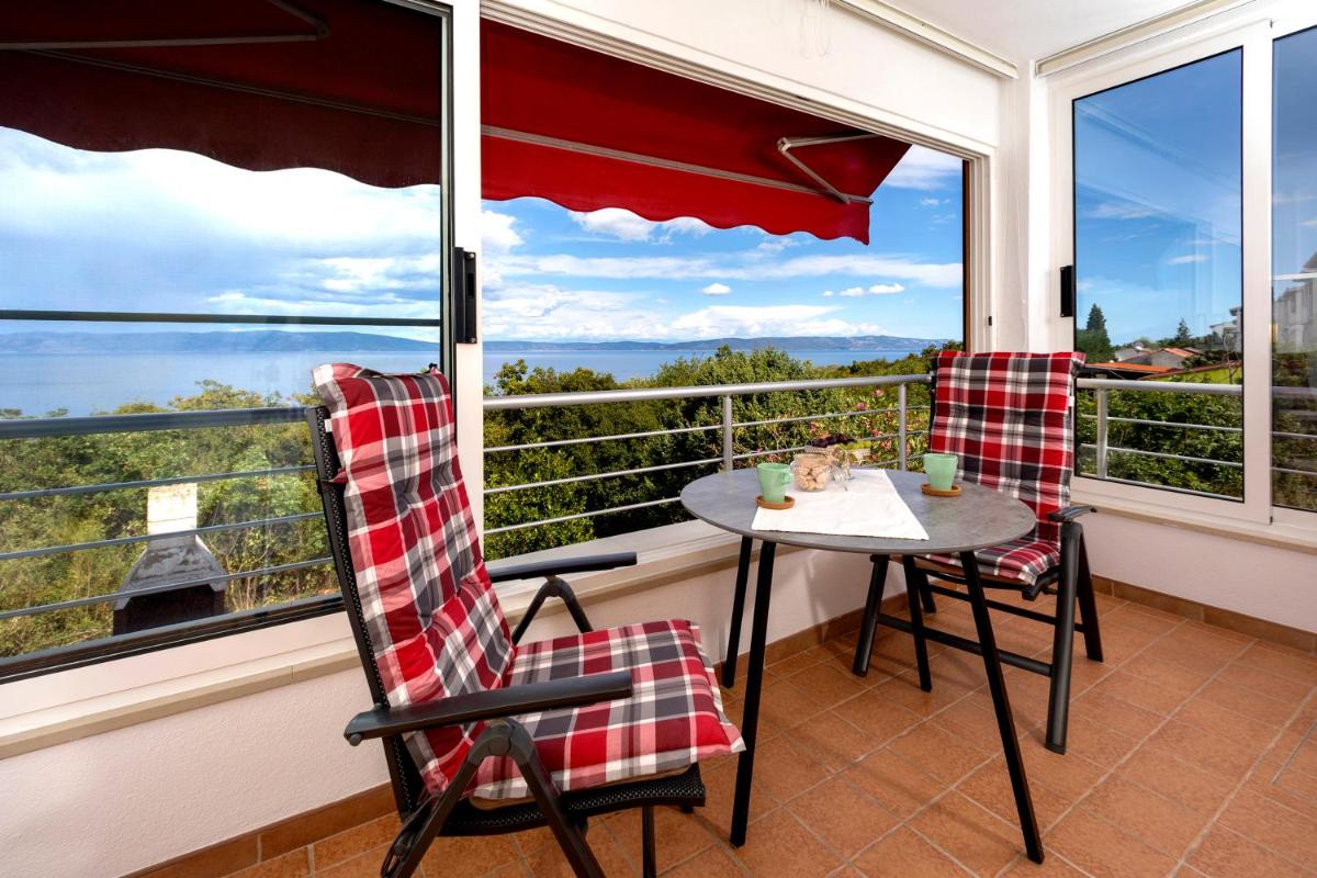 B Apartment - Housity