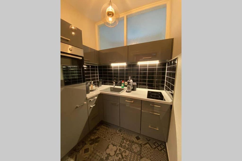 Perfekter Altbaucharme in zentraler Lage ! - Housity