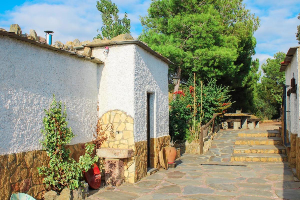 Complejo Rural Rosa del Gamonal - Housity