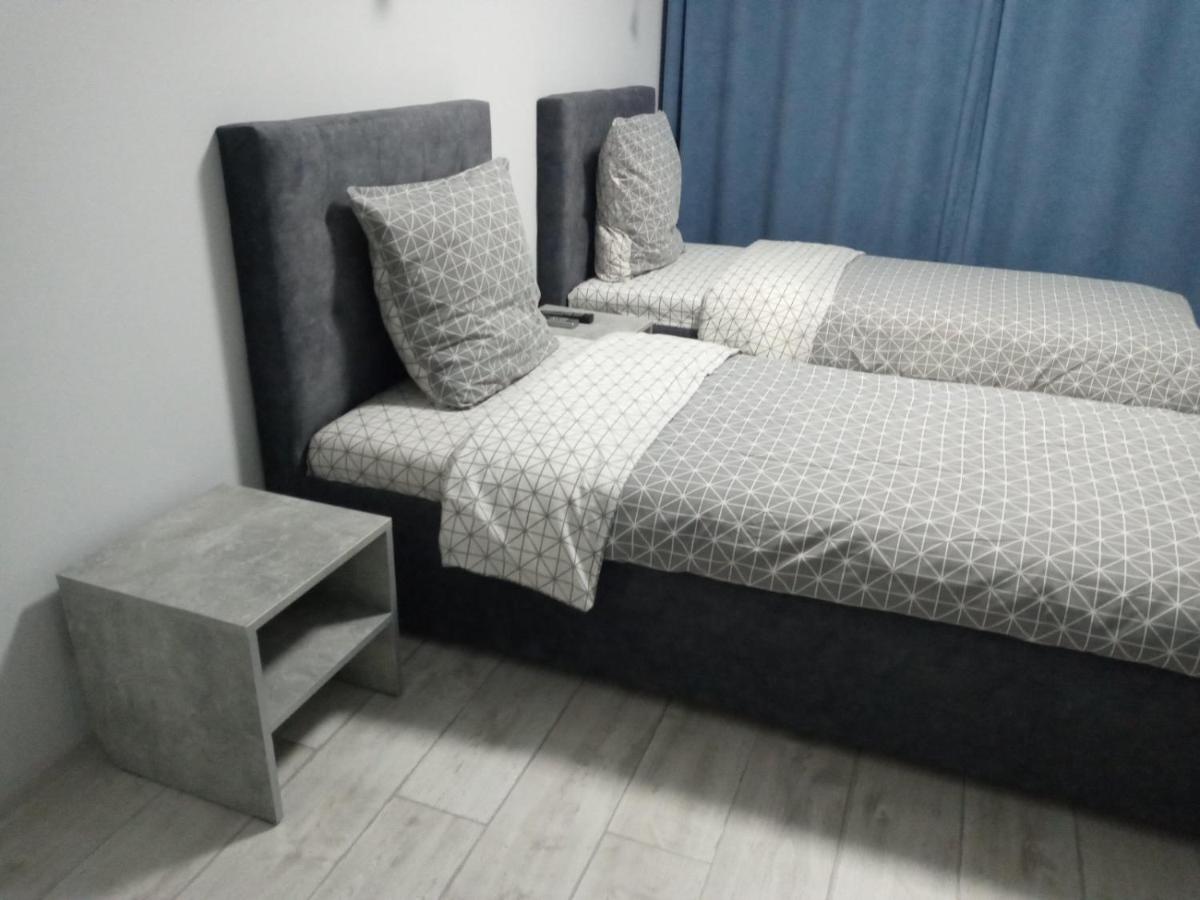 Посуточно отличная квартира в центре - Housity