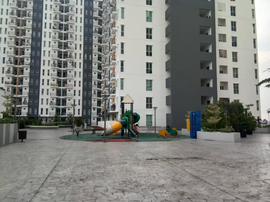 Afnan Homestay at Semenyih, Ascotte Boulevard - Housity